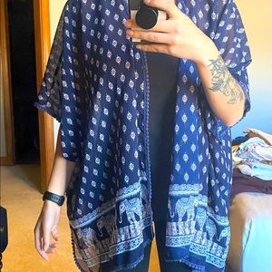 Flowy elephant shawl